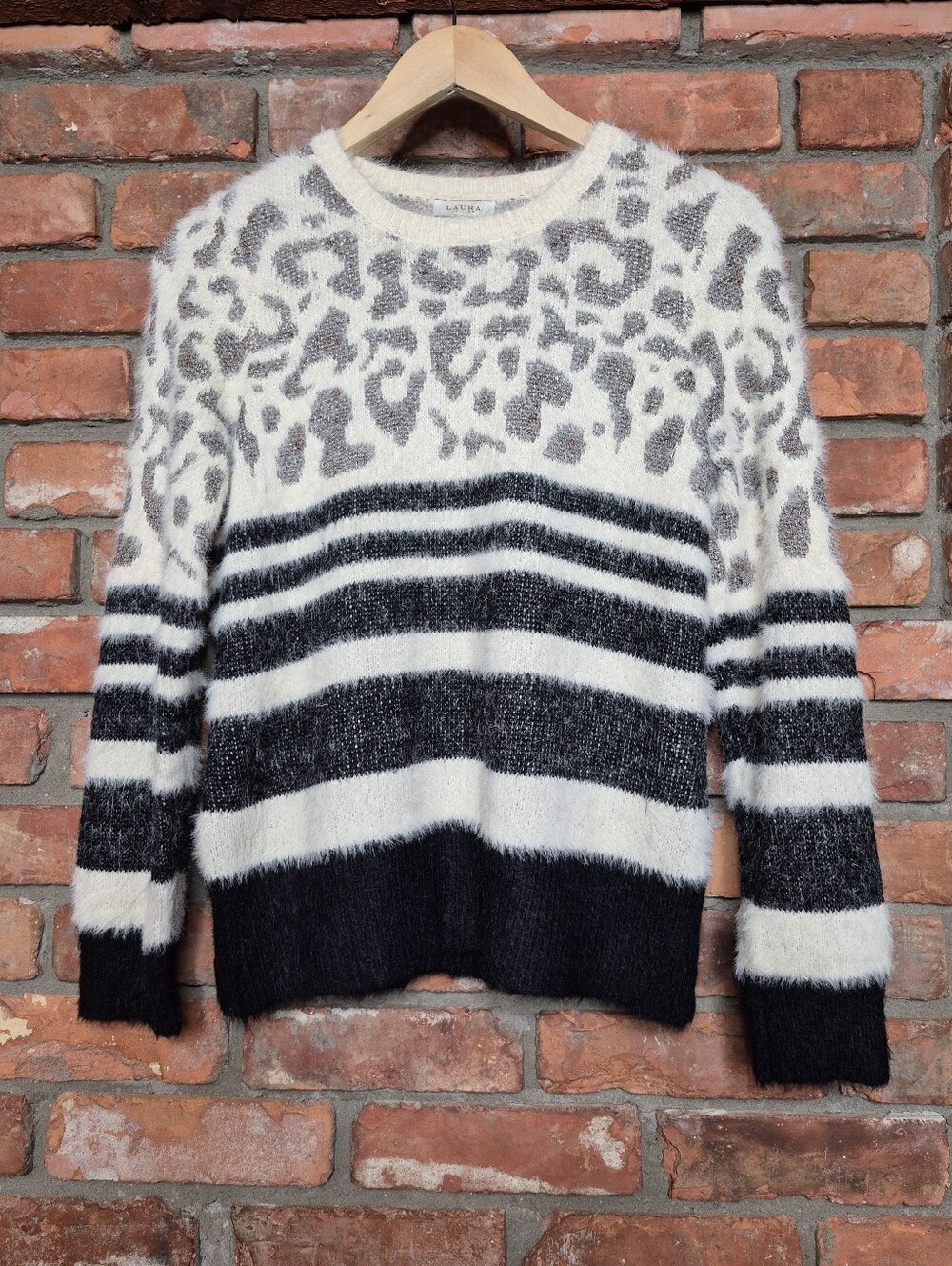 Laura Petites XS Fuzzy Leopard Stripe Sweater Black Ivory Animal Print Knit Tops